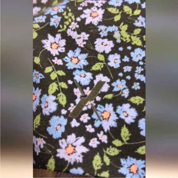 Knix Catalyst Sports Bra - size 7 - Picture 8 of 9